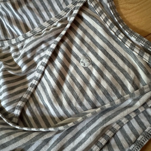 Lululemon layered racerback crop tank white and gray stripe - Picture 3 of 4